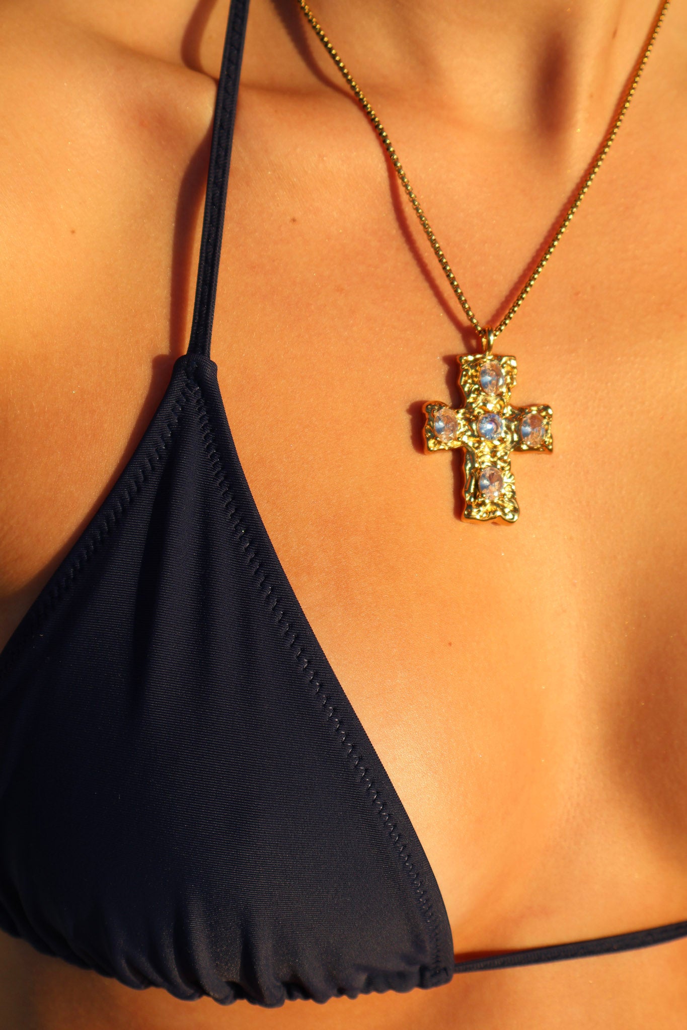 GWoram Designs Chunky Gold Cross Necklace