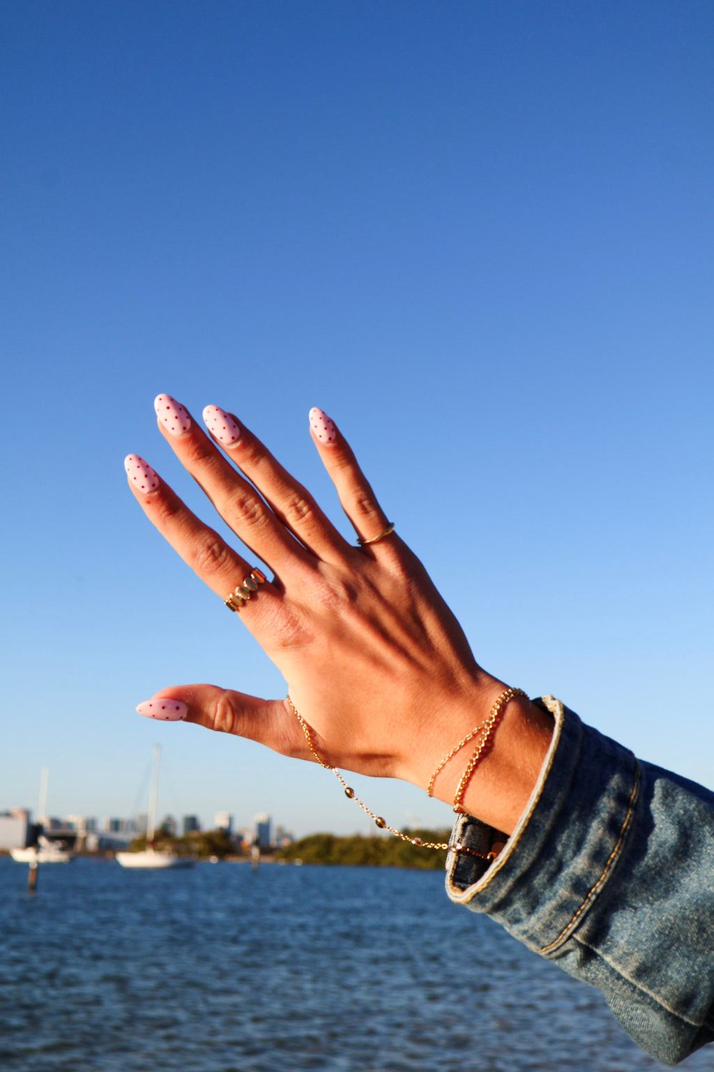 GWoram Designs Gold Hand Chain